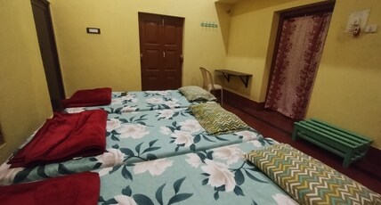 BeQuest Stays Room Type - Family Room With Garden View Non-AC Room
