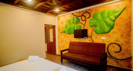 Falcon Riverview Resort Room Type - Quadraple room with lakeview