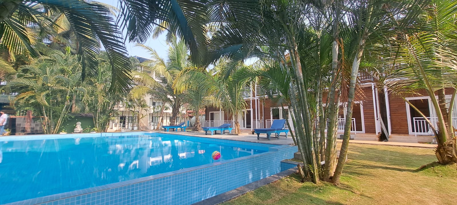Shaan Coco Palms Beach Resort Morjim - Tap to explore photos
