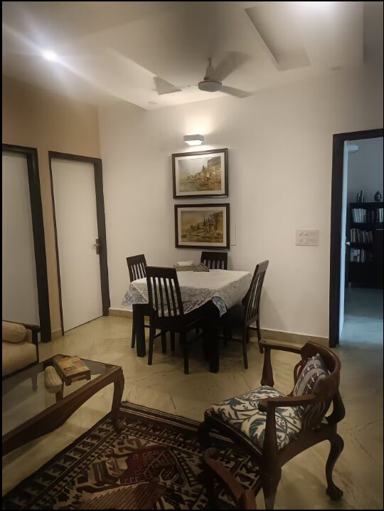 Apt with a view@Hauz Khas Village - Tap to explore photos