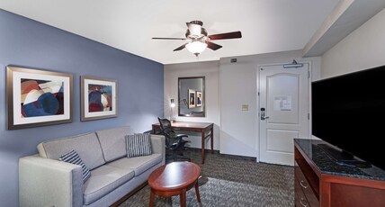 Hilton Garden Inn Aiken Room Type - 1 KING BED JR SUITE