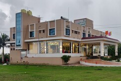 Photos of  Hotel Four Season (Close to Ajanta & Ellora Caves)