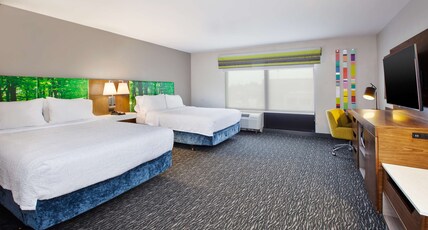 Hampton Inn by Hilton Clarion Room Type - 2QN MOB HEARING ACC TUB NS