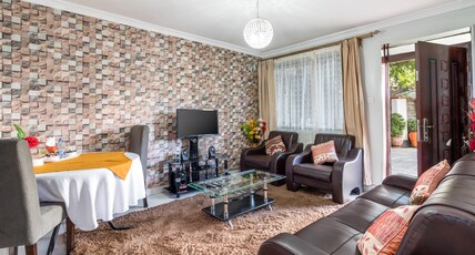 JAVILLA EAGLES SAFARI GUEST HOUSE Room Type - 2 Bedroom Cozy Apartment JAVILLA EAGLES SAFARI GUEST HOUSE Room Type - 2 Bedroom Cozy Apartment