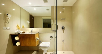 Hotel Express Towers Room Type - Executive Deluxe Hotel Express Towers Room Type - Executive Deluxe
