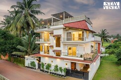 StayVista at Casa Clarence  Pool & Jacuzzi Villa