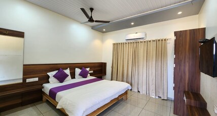 Maitri Beach resort Room Type - Balcony View AC Room