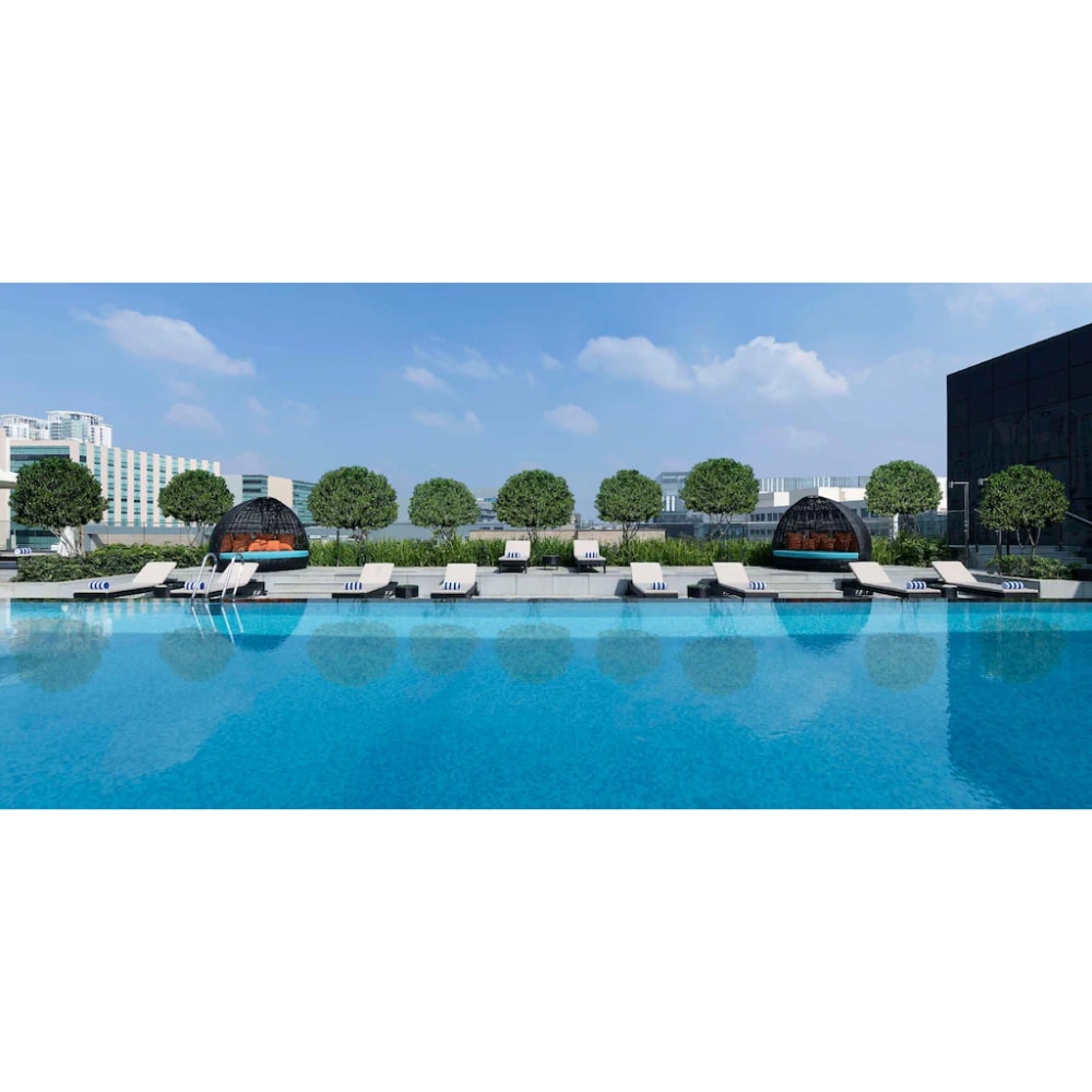 Hilton Bengaluru Embassy Manyata Business Park - Tap to explore photos