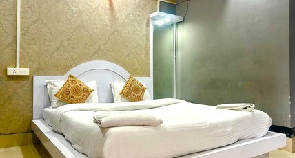 Mairas Resort Room Type - Deluxe Room