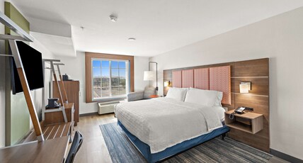 Hampton Inn by Hilton Calexico Room Type - 1 KNG HEARING ACC BALCONY