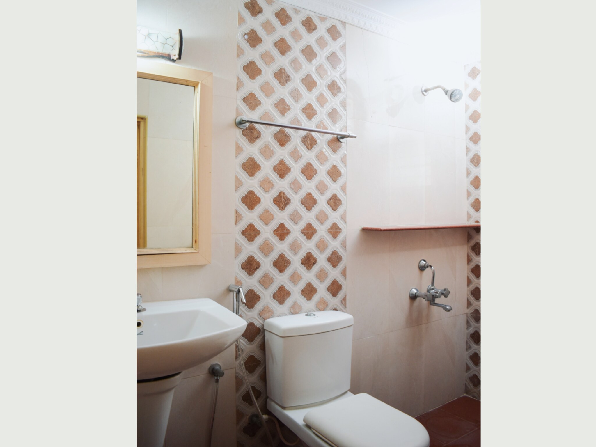 Care Homes, Apollo Hospitals - Greams Road - Tap to explore photos