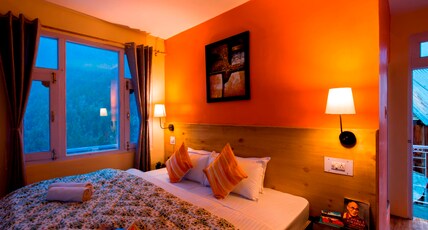 Zostel Chitkul  Room Type - Deluxe Private Room with en-suite washroom