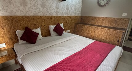JOY HOTEL Room Type - Standard Non AC