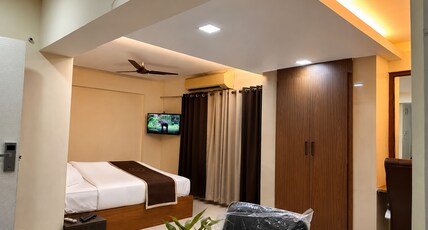 Hotel Galaxy Comforts - Andheri East - Near Airport Room Type - Studio Hotel Galaxy Comforts - Andheri East - Near Airport Room Type - Studio