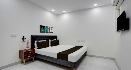 Hotel O RESTO RELAX HOTEL & RESTAURANT Room Type - Classic