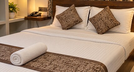 Hotel La Paradise - TIE Hotels & Resorts Room Type - Deluxe Double - AC Room