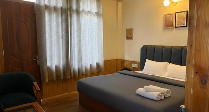 Misty Manor Room Type - Single Deluxe Room