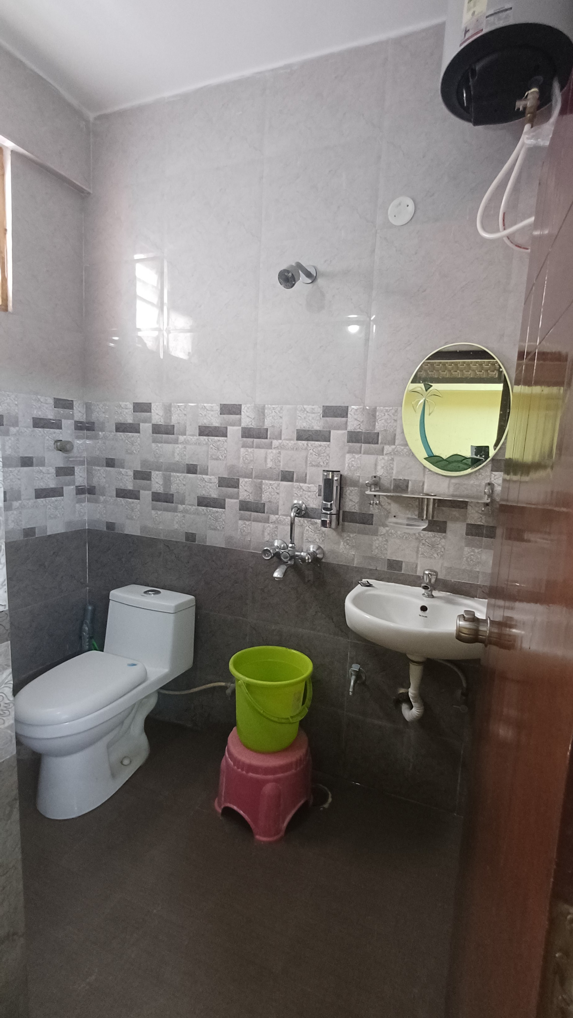 luxury 3bhk silver sky home stays all amenities - Tap to explore photos