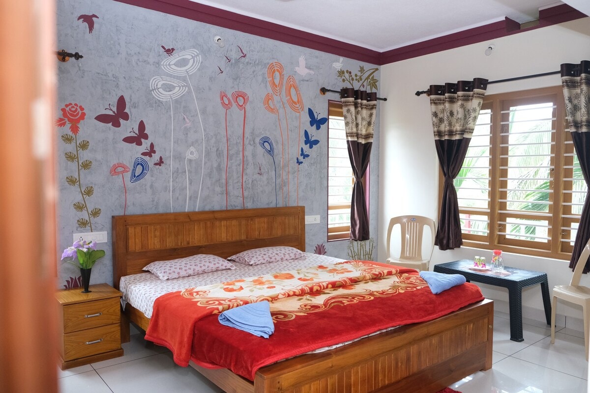 Chinmyee Homestay - Tap to explore photos
