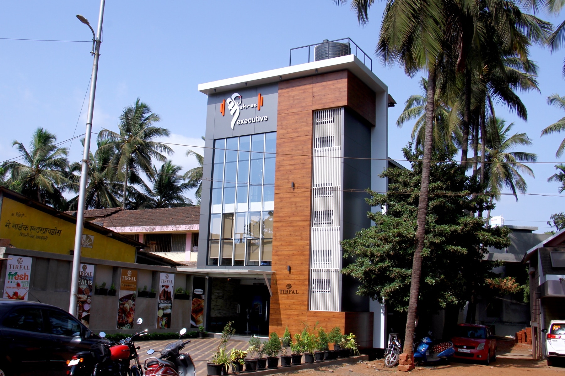 SHREE EXECUTIVE - Tap to explore photos