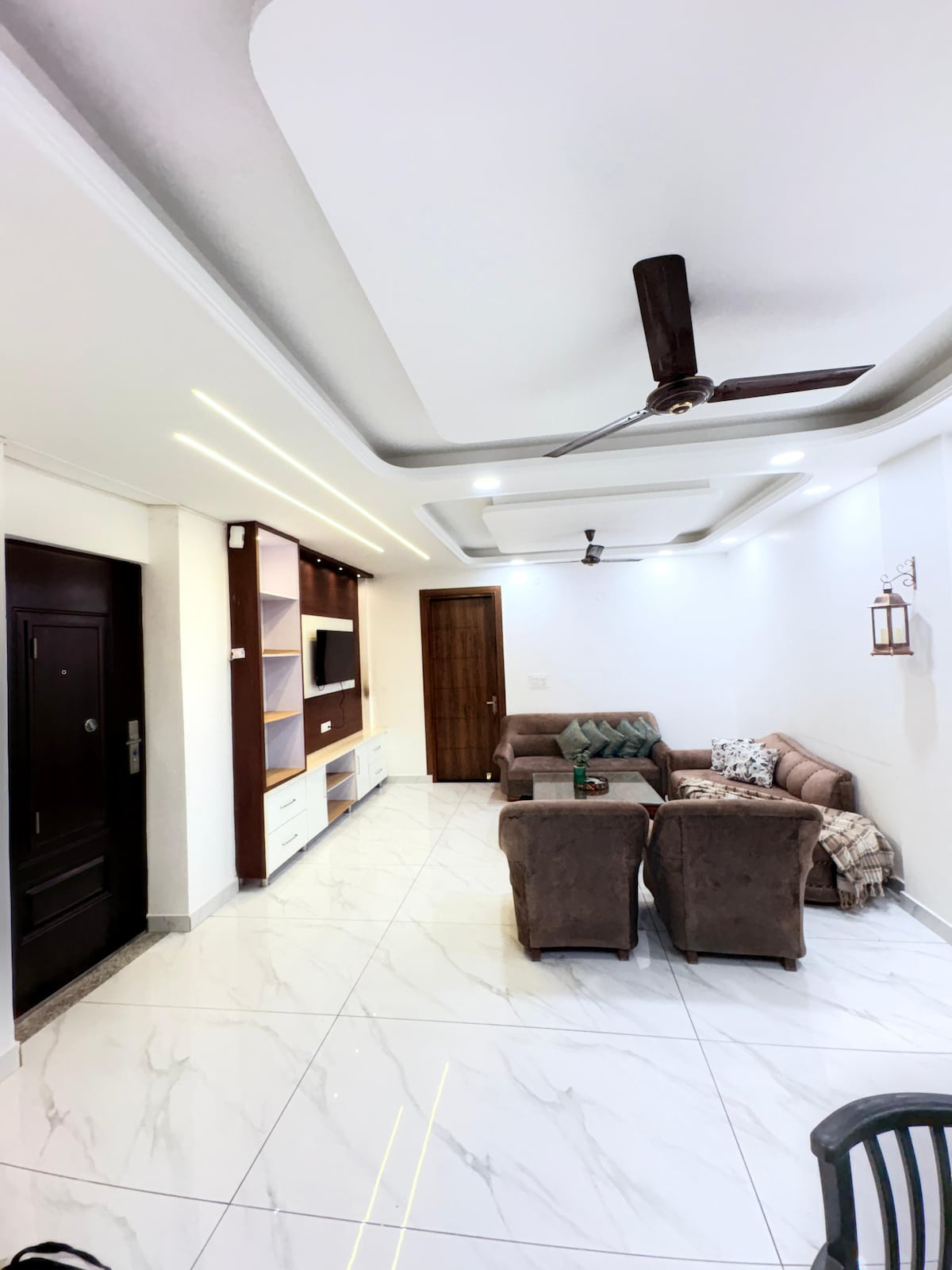 Spacious 2 BHK Independent Apartment IT Park - Tap to explore photos