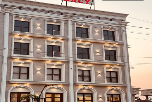 Elegance Regency