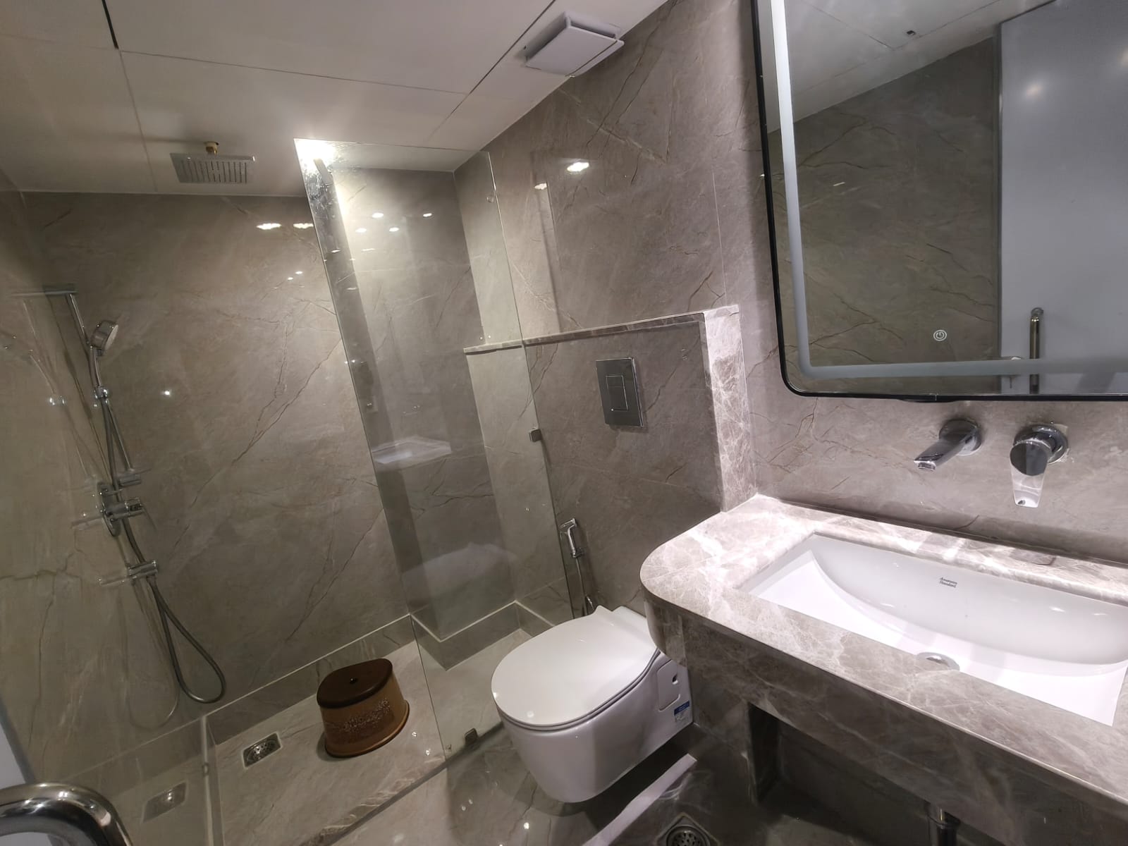 Trinetra Param Dlx - Tap to explore photos