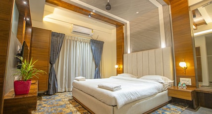 HOTEL JAYASVI RESTAURNAT AND LODGING Room Type - Suite Room AC