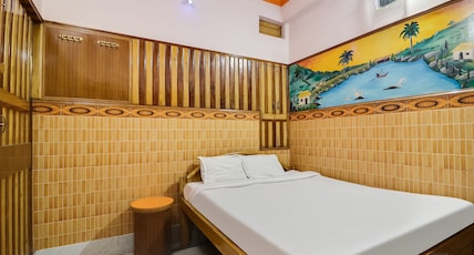 Hotel Madhu Complex, Deoghar Room Type - Deluxe AC Room Hotel Madhu Complex, Deoghar Room Type - Deluxe AC Room