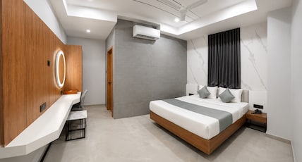 Mayur Inn Somnath Room Type - Standard Ac Room (Double Bed) Mayur Inn Somnath Room Type - Standard Ac Room (Double Bed)
