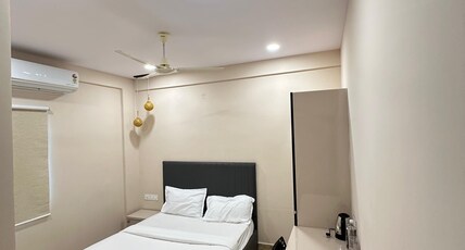 Hotel Wellsuites Electronic City Room Type - Deluxe AC Room