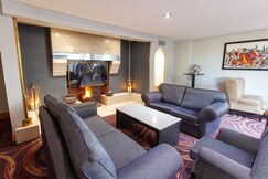 Best Western Plus White Horse Hotel