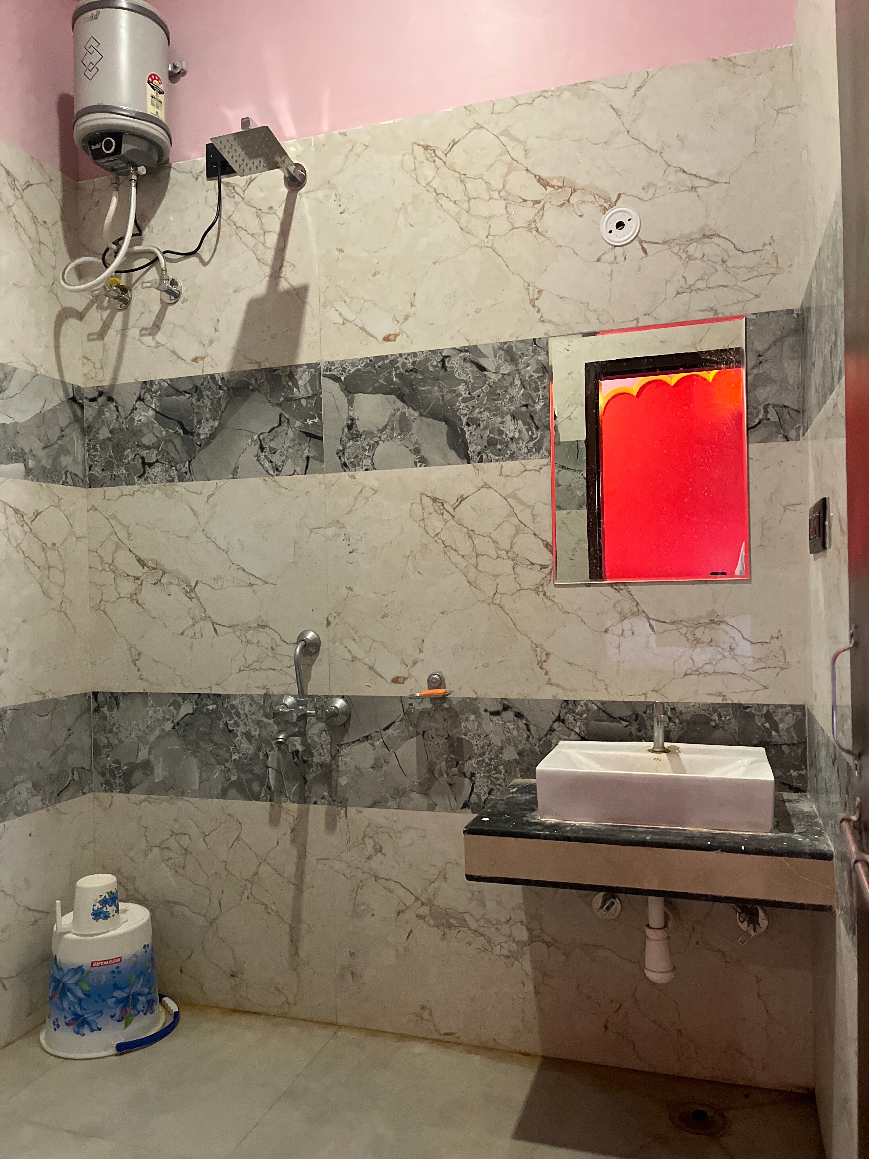 Hotel Simran Pushkar - Tap to explore photos