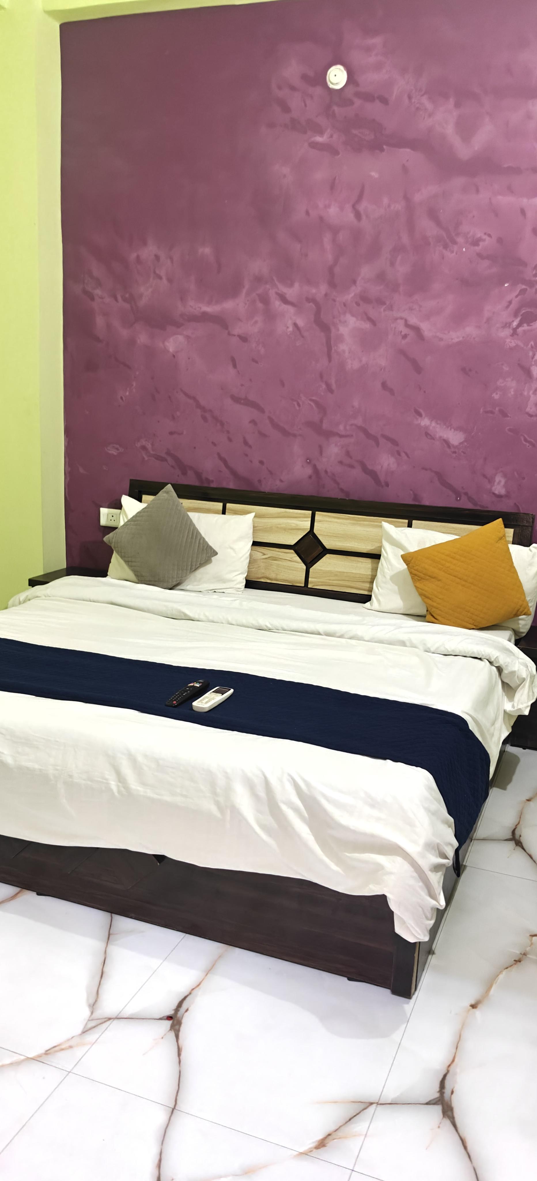 The Elite Inn Lucknow - Tap to explore photos