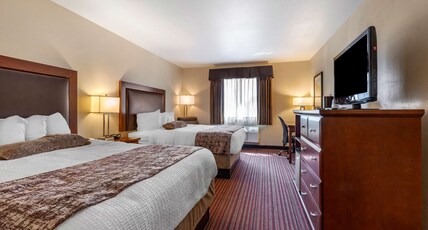 Best Western Plus Sparta Trail Lodge Room Type - 2 Queen Beds, Non-Smoking, Refrigerator, Microwave, Full Breakfast Best Western Plus Sparta Trail Lodge Room Type - 2 Queen Beds, Non-Smoking, Refrigerator, Microwave, Full Breakfast