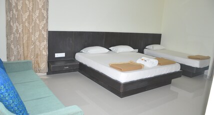 Hotel Casa Green Room Type - Executive Triple Bed A.C