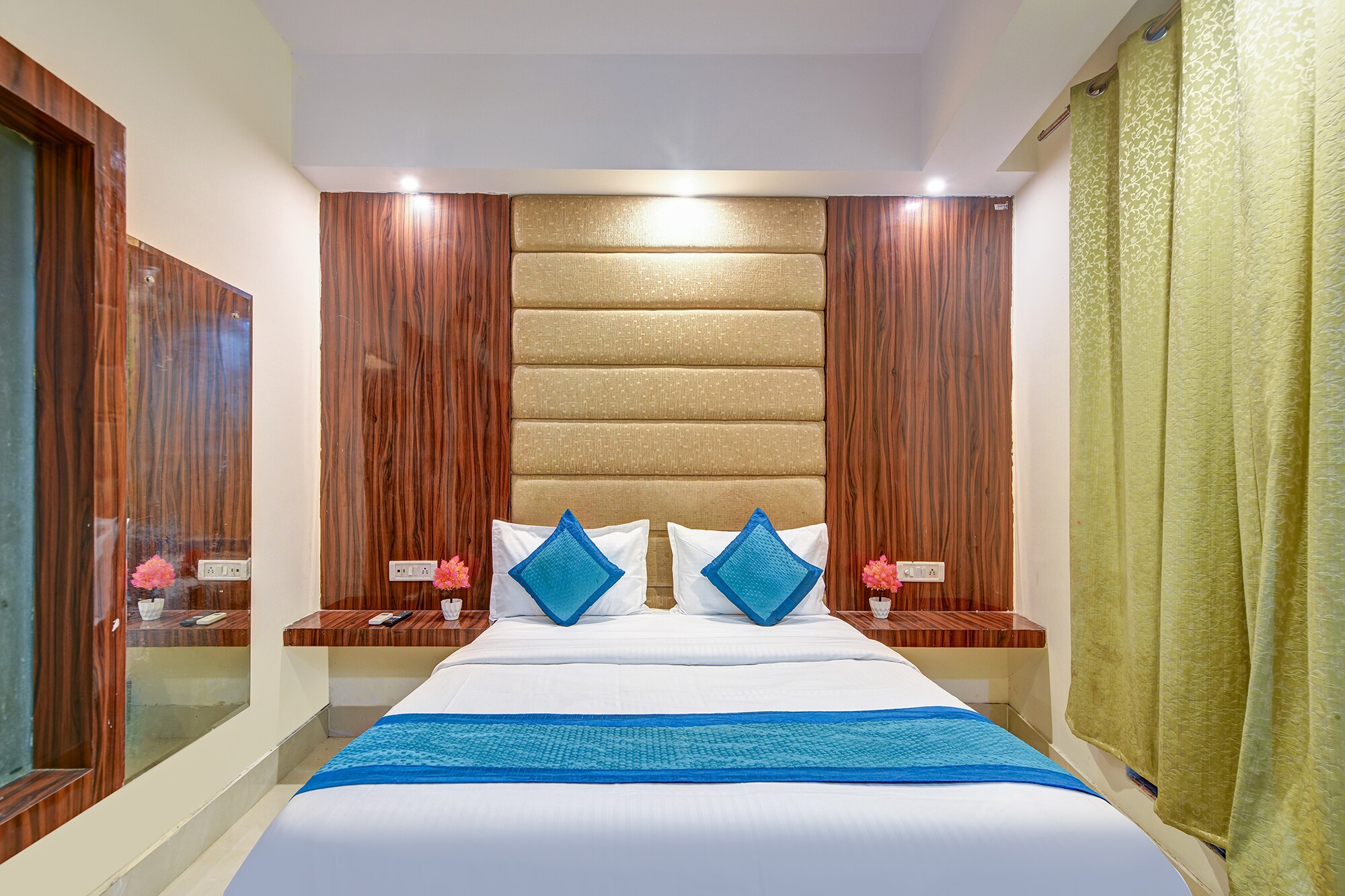 FabHotel Golden Key Residency - Tap to explore photos