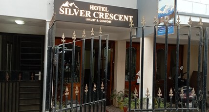 HOTEL SILVER CRESCENT Room Type - Grandura