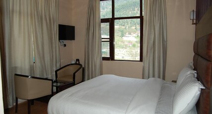 The Regency Pahalgam Room Type - Deluxe  Room