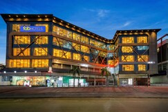 FabHotel Lake View I