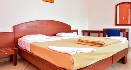 Hotel Woodside Room Type - Double Room Non AC