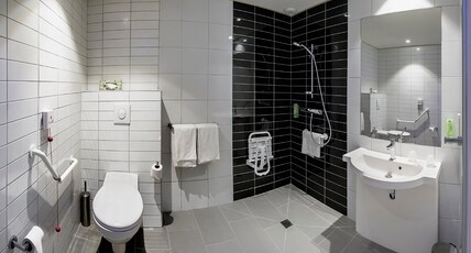 Holiday Inn Express Lille Centre Room Type - 1 Double Standard Accessible with Free Breakfast