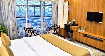 The Mid City Home Room Type - Deluxe Double Room with Balcony