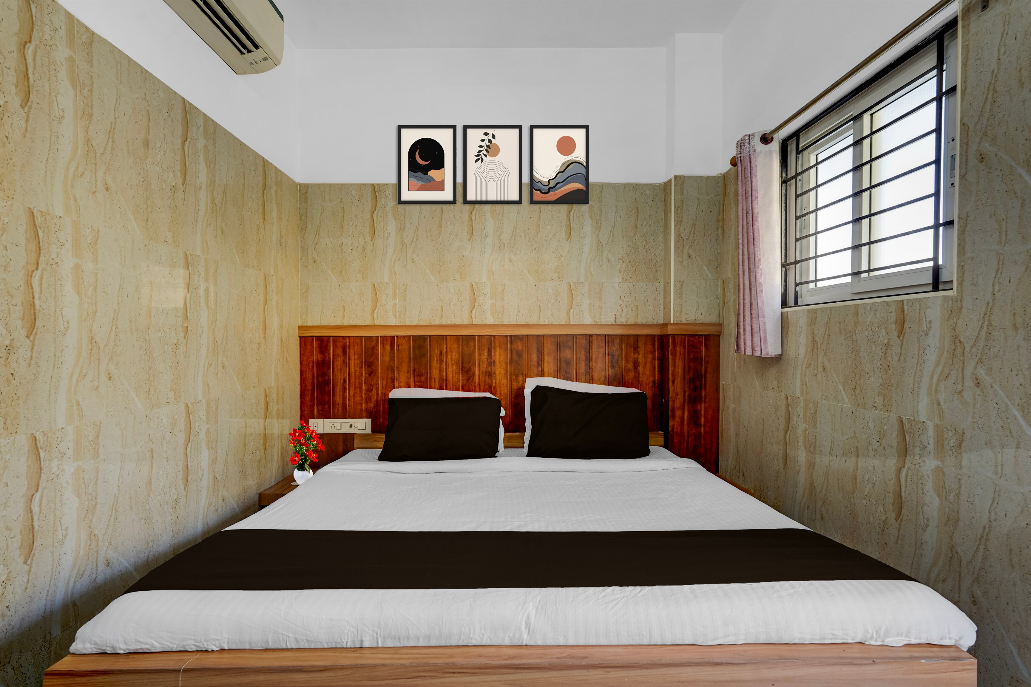 Hotel O Royapettah Clock Tower Formerly RKH Residency - Tap to explore photos