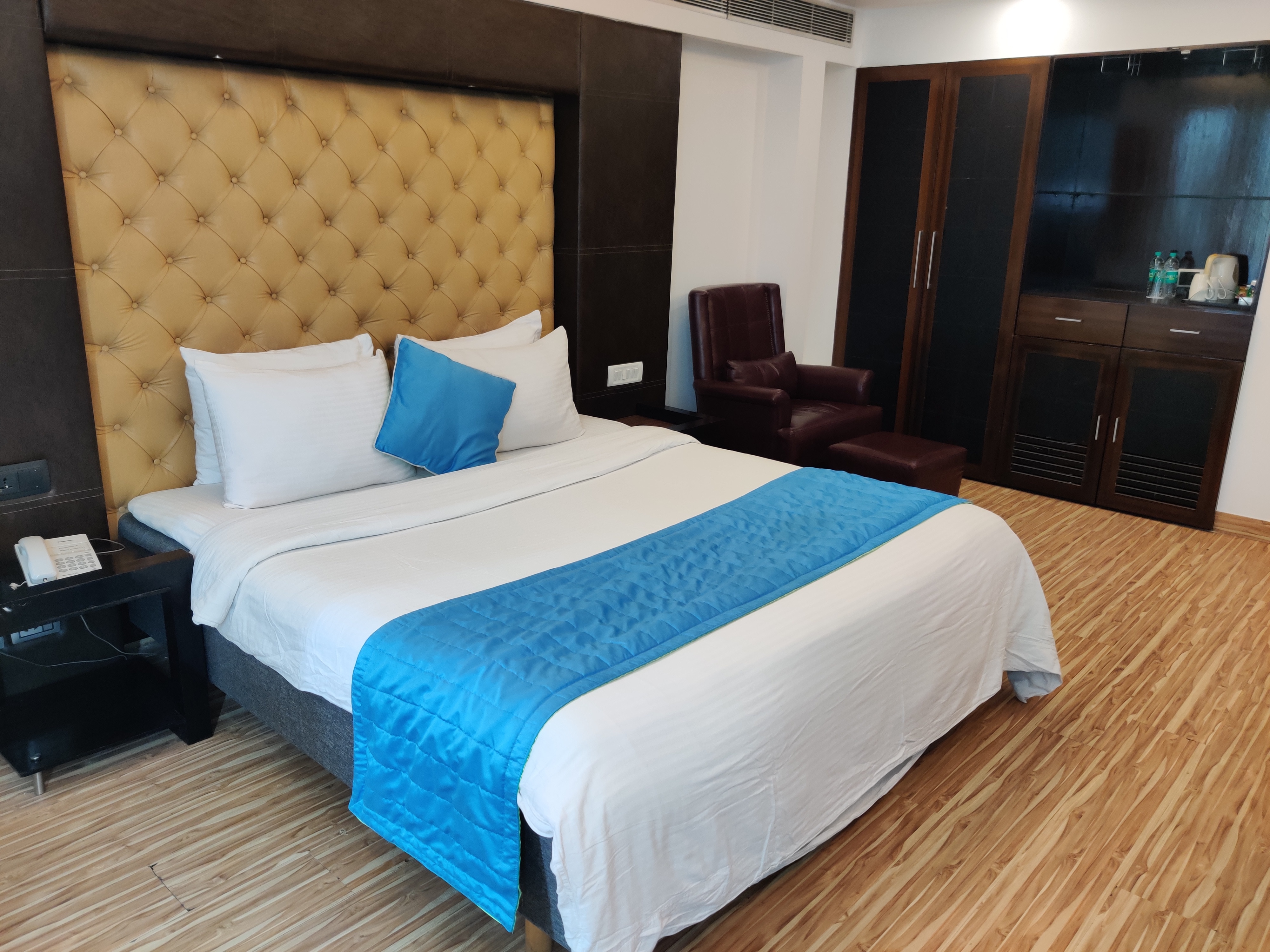 Virohaa Hotel - Tap to explore photos