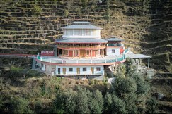 Saalak Suites on Hilltop