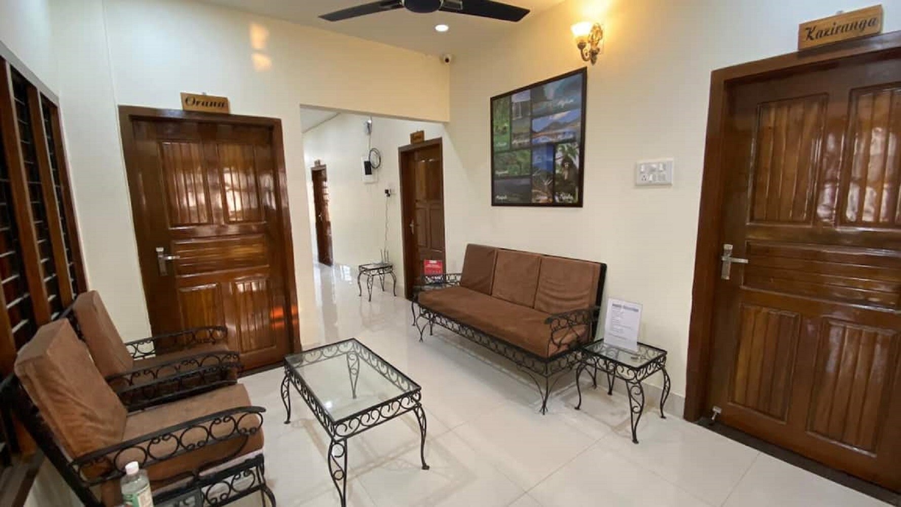 Joyable Homestay | Rooms & Caretaker - Tap to explore photos