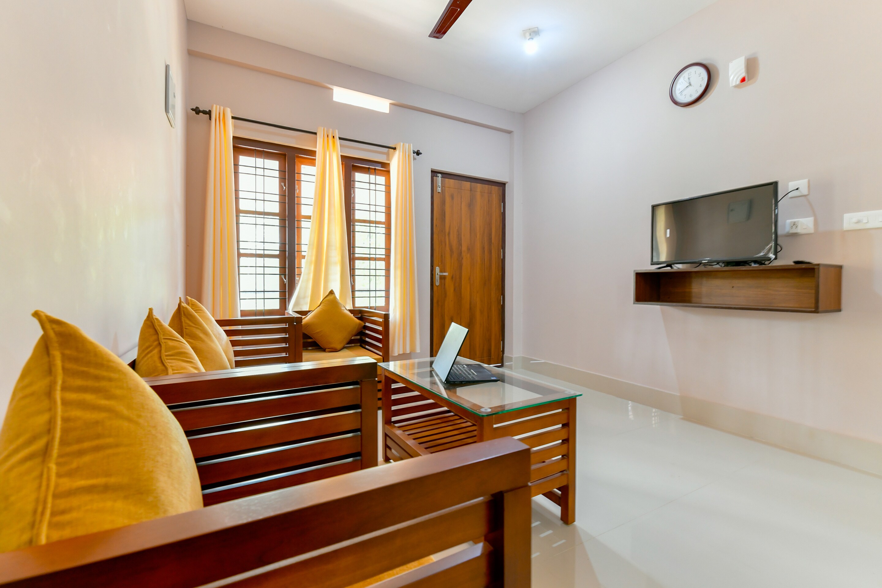 Hotel O Home Elegant Stay Fine Nest Homes - Tap to explore photos