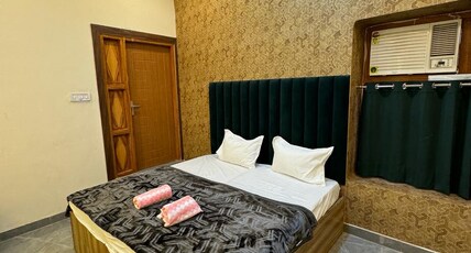 HOTEL DUBEY HERITAGE Room Type - SUPER DELUXE ROOM