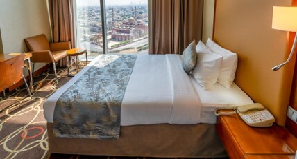 Montreal Barsha Hotel Room Type - Deluxe King Room